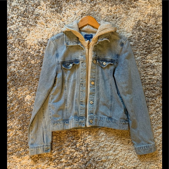 Arizona Jean Jacket - Picture 5 of 10